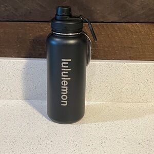 Lululemon Back to Life Water Bottle 32oz